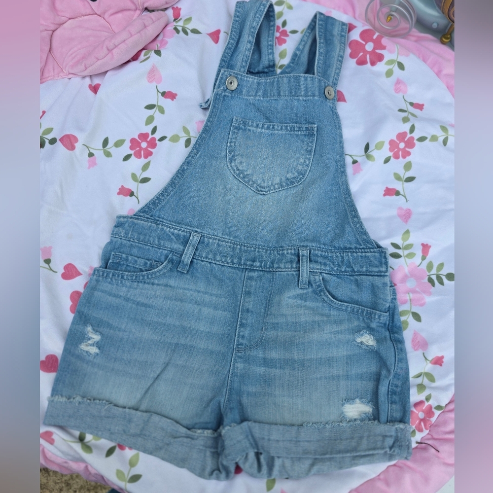 New w/o Tags Childrens Place Shortall | Size 6x/7